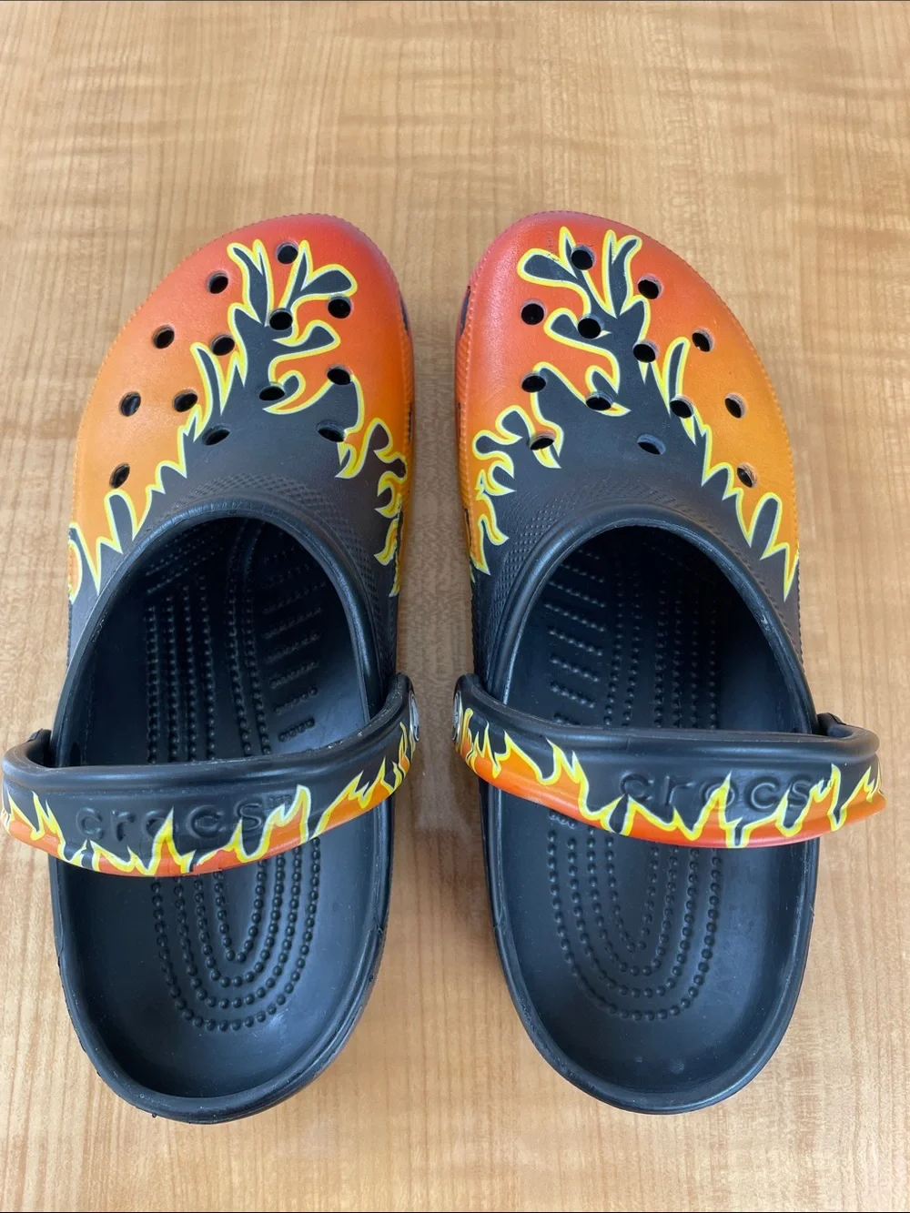 Crocs Classic Flames Clogs Orange Black Size 9 Mens | 11 Women’s